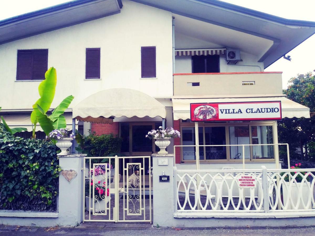 Hotel Villa Claudio Marina di Massa Exterior photo